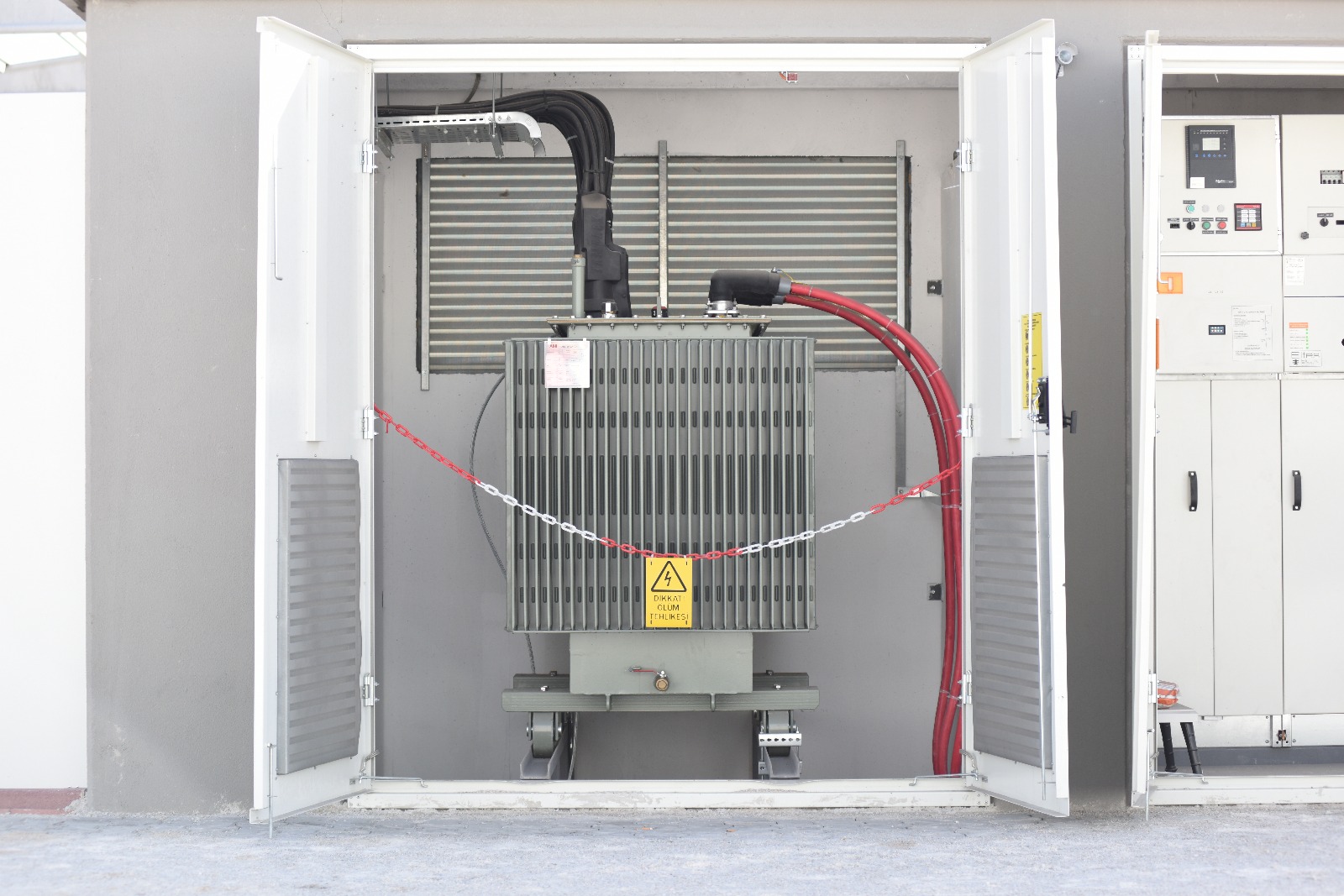 WhatsApp Image 2025-12-15 at 17.39.00 (2)